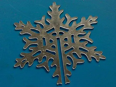 Резка пластика