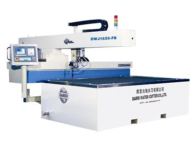 Консольный трёхосевой станок гидроабразивной резки DWJ1525