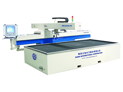 Консольный трёхосевой станок гидроабразивной резки DWJ2040