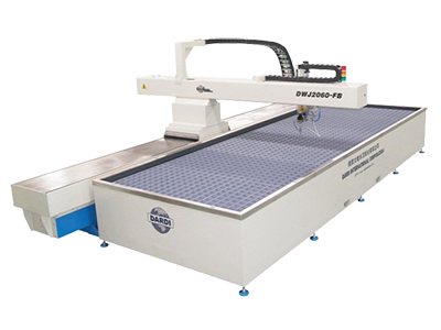 Консольный трёхосевой станок гидроабразивной резки DWJ2060