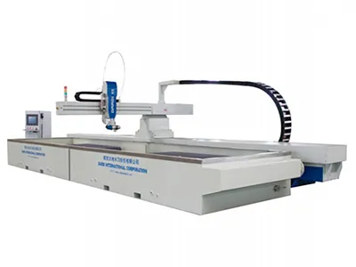 Консольный трёхосевой станок гидроабразивной резки DWJ2080