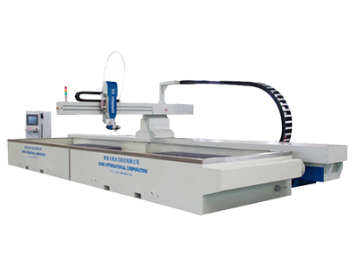 Консольный трёхосевой станок гидроабразивной резки DWJ2080