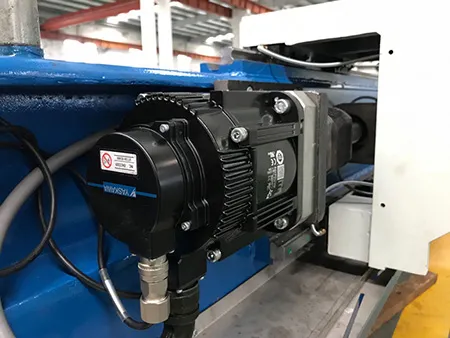 Пятиосевые станки для гидроабразивной резки