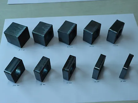 Станок для резки волоконным лазером со сменным столом, серия BF